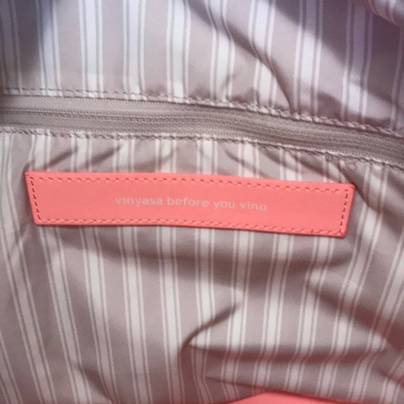 Gym Bag - Picture 7 of 9